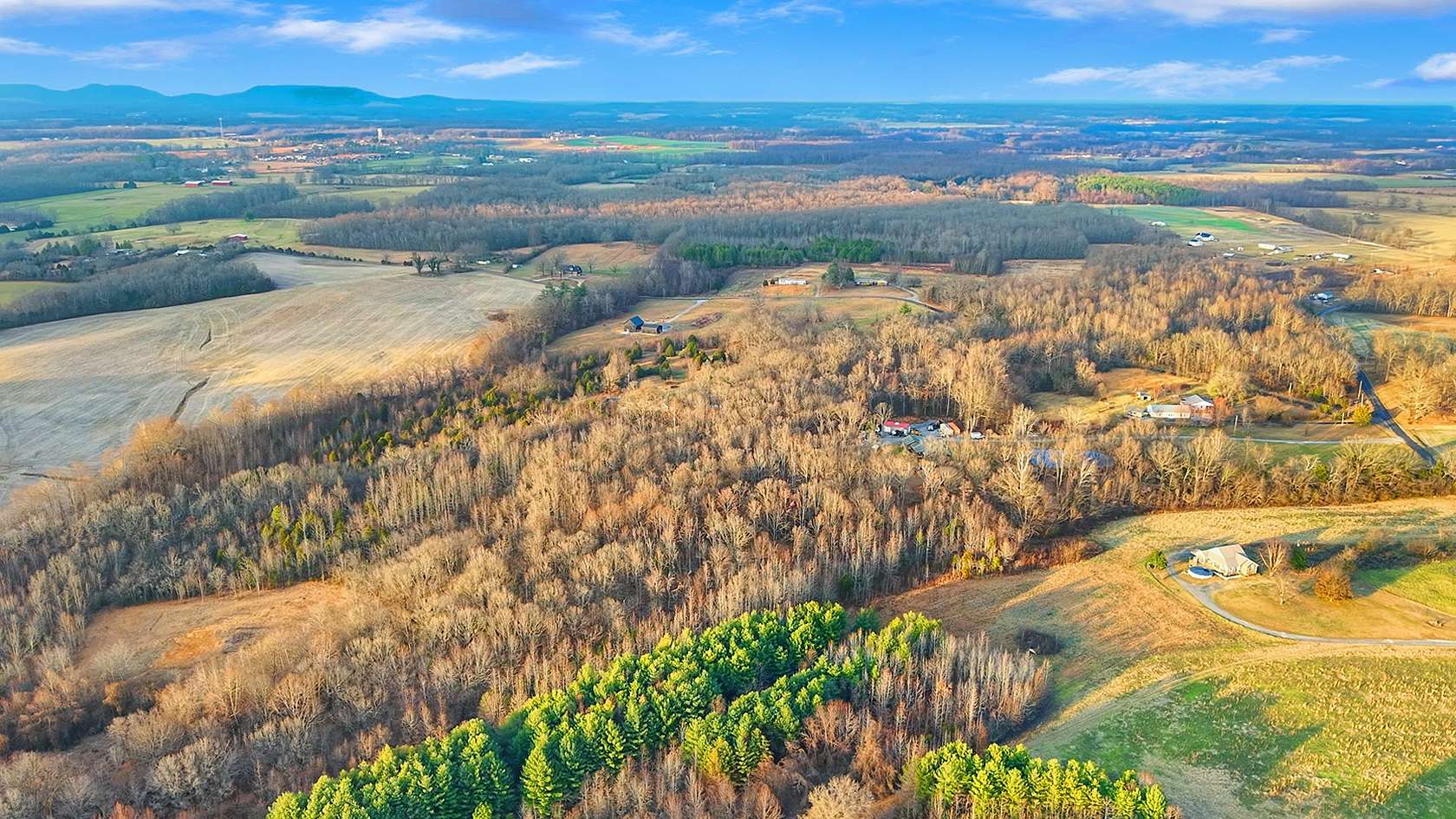 11 Acres of Land for Sale in McMinnville, Tennessee