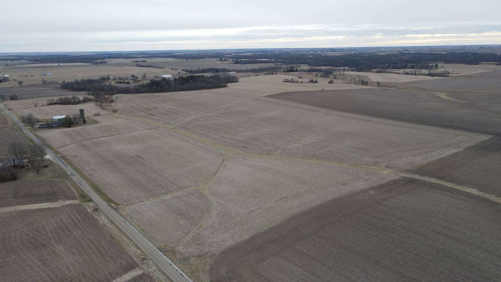 104 Acres of Agricultural Land for Auction in West Jersey, Illinois