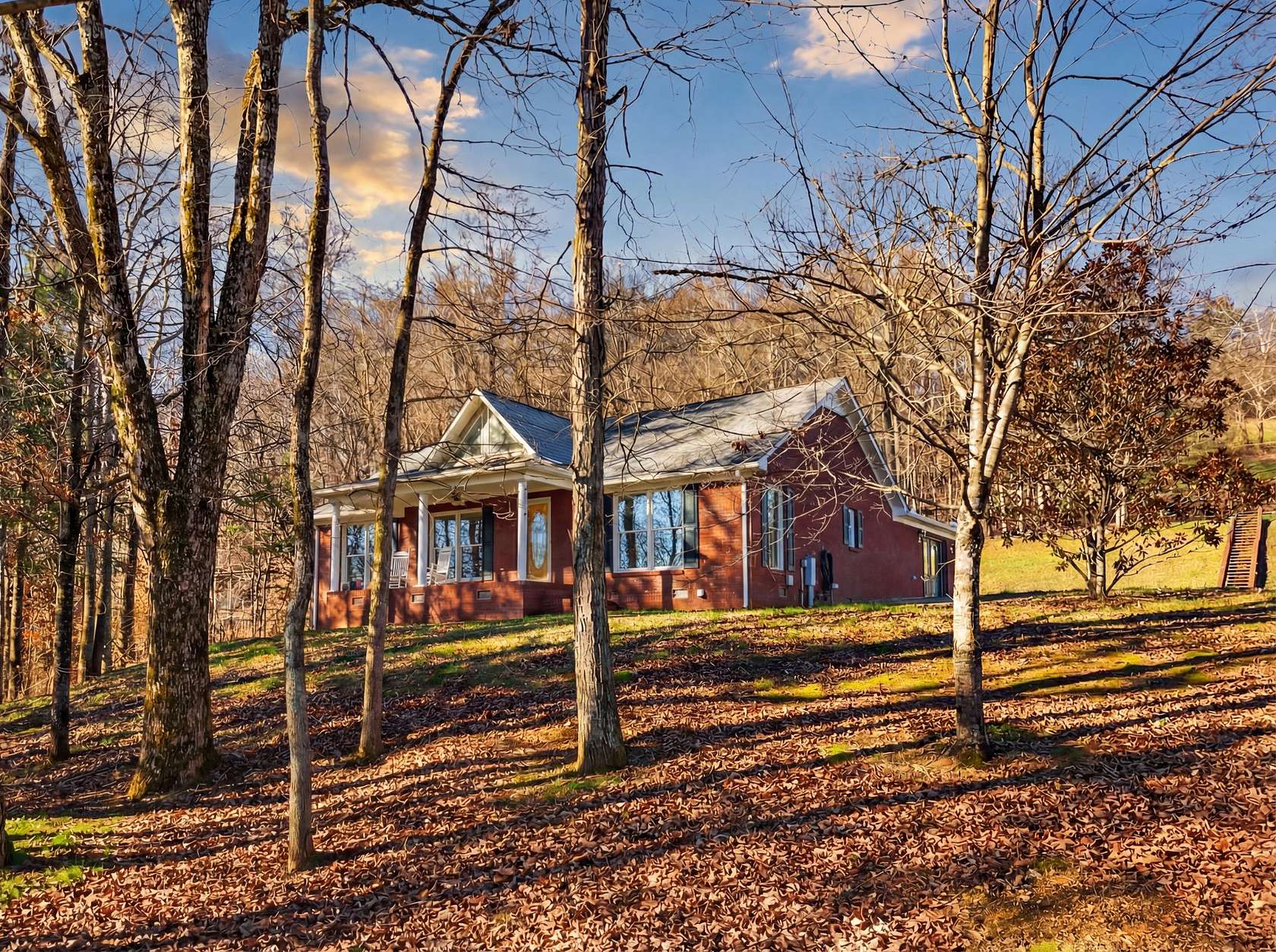 26.2 Acres of Land with Home for Sale in Taft, Tennessee