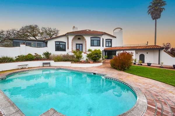 12.6 Acres of Land with Home for Sale in Sebastopol, California