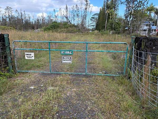 3 Acres of Land for Sale in Mountain View, Hawaii