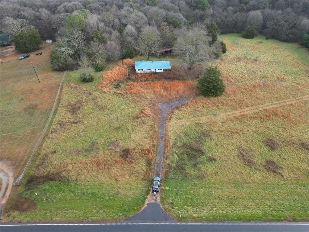 6.28 Acres of Residential Land with Home for Sale in Carnesville, Georgia