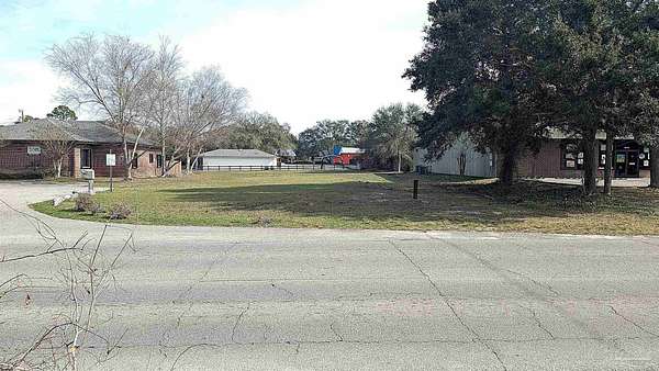 0.43 Acres of Residential Land for Sale in Pensacola, Florida