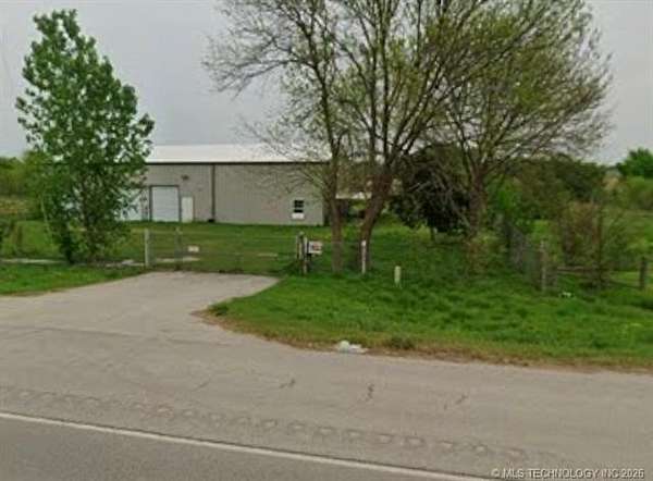 12.7 Acres of Land with Home for Sale in Okmulgee, Oklahoma