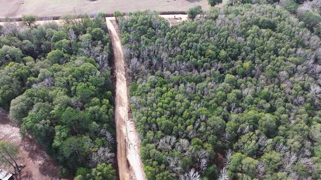 6 Acres of Land for Sale in Abbeville, Alabama