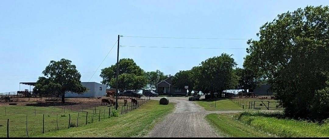 120 Acres of Recreational Land with Home for Sale in Mart, Texas