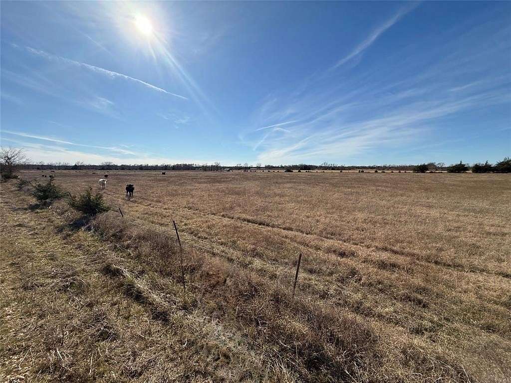 11.7 Acres of Land for Sale in Paris, Texas