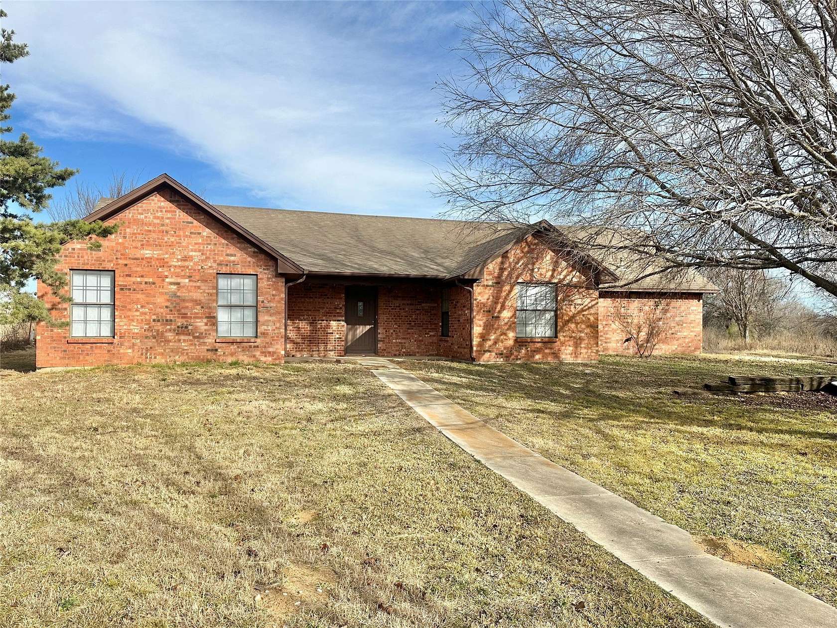 1 Acre of Land with Home for Lease in Aubrey, Texas