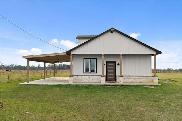 5 Acres of Land with Home for Sale in Fruitvale, Texas