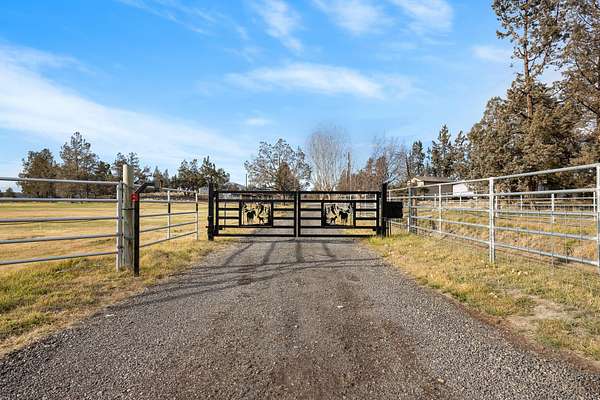 5 Acres of Land with Home for Sale in Redmond, Oregon