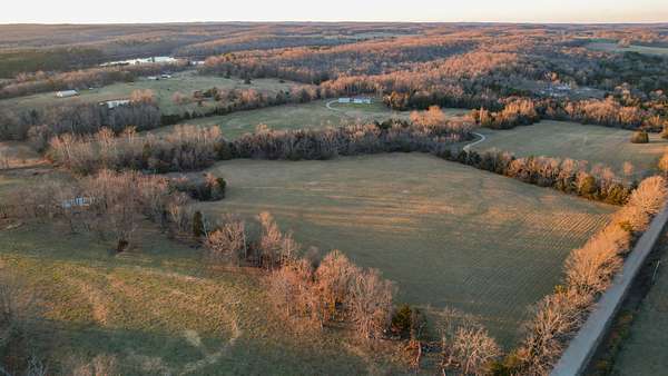 39.6 Acres of Land with Home for Sale in Mountain View, Missouri