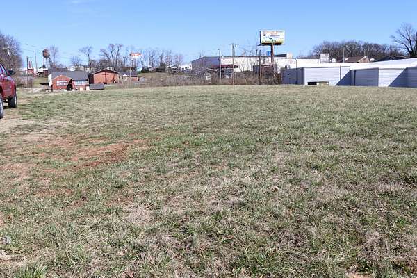 0.55 Acres of Residential Land for Sale in Columbia, Tennessee