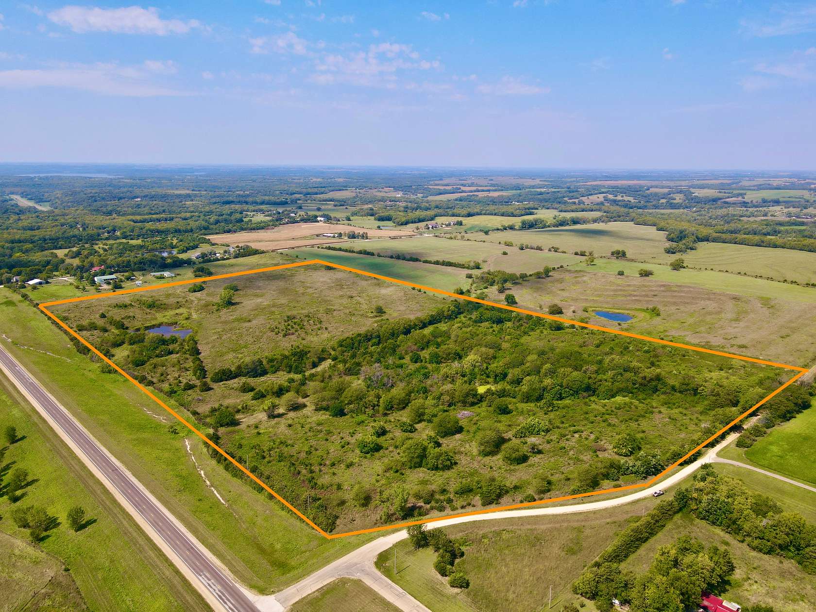 60 Acres of Land for Sale in Oskaloosa, Kansas