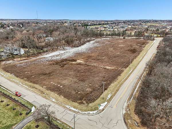 8.7 Acres of Residential Land for Sale in Mundelein, Illinois