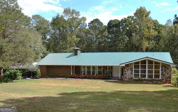 7.66 Acres of Residential Land with Home for Sale in Conyers, Georgia