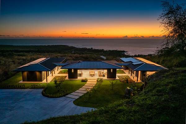 7 Acres of Land with Home for Sale in Captain Cook, Hawaii