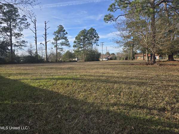 0.6 Acres of Commercial Land for Sale in Gulfport, Mississippi