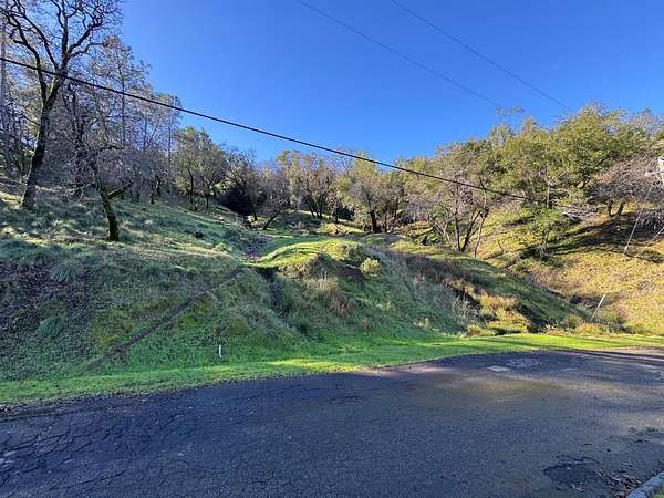 Residential Land for Sale in Napa, California
