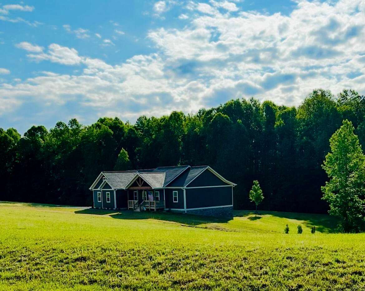 2.8 Acres of Residential Land with Home for Sale in Jasper, Tennessee