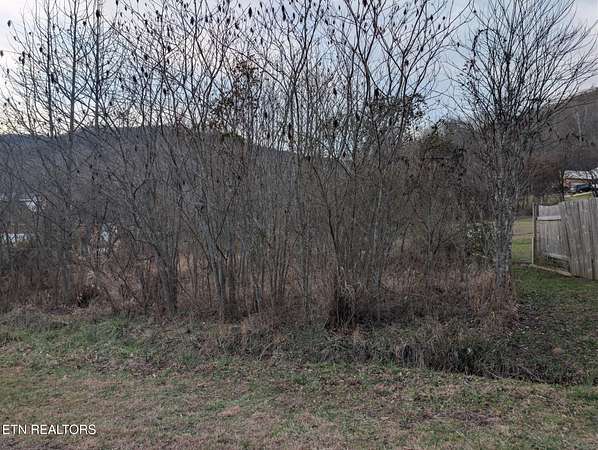 0.67 Acres of Land for Sale in Middlesboro, Kentucky