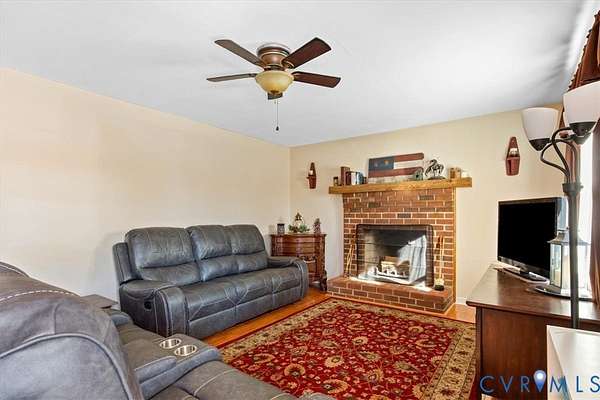 2.2 Acres of Residential Land with Home for Sale in Bumpass, Virginia