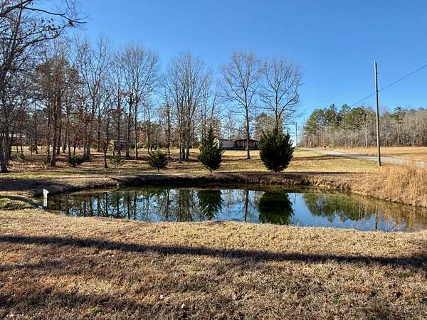 2.1 Acres of Residential Land with Home for Sale in Sequatchie, Tennessee