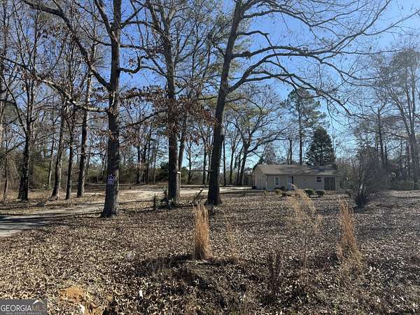 1 Acre of Land for Sale in Kathleen, Georgia