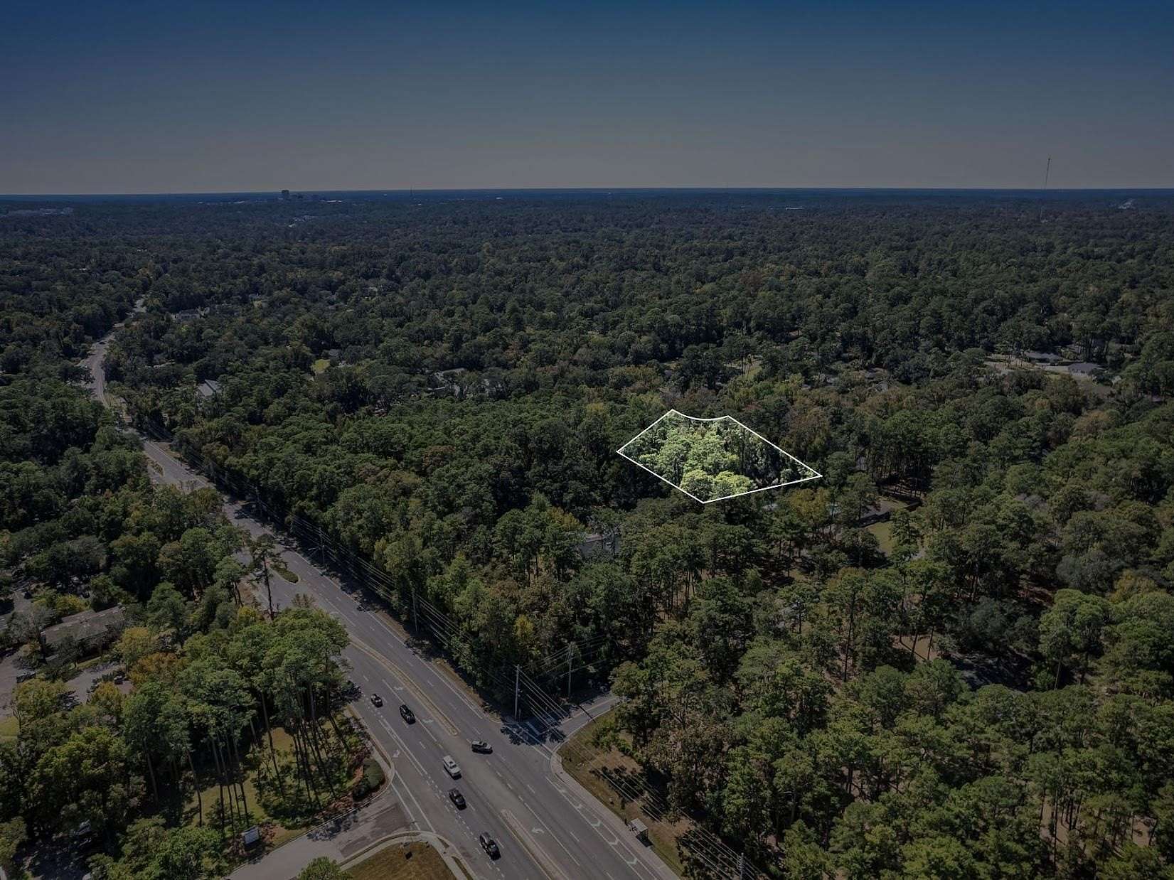 0.95 Acres of Residential Land for Sale in Tallahassee, Florida
