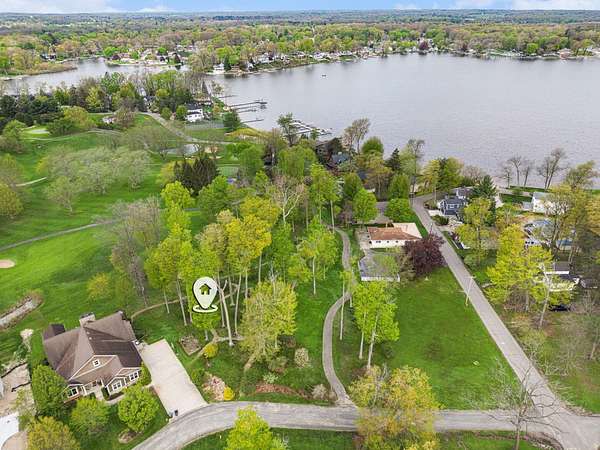 0.52 Acres of Land for Sale in Watervliet, Michigan
