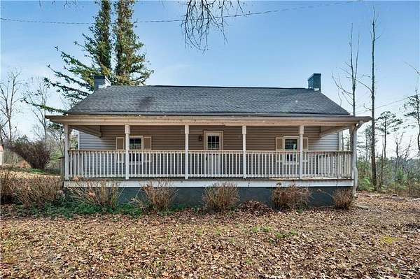 2.86 Acres of Residential Land with Home for Sale in Dallas, Georgia