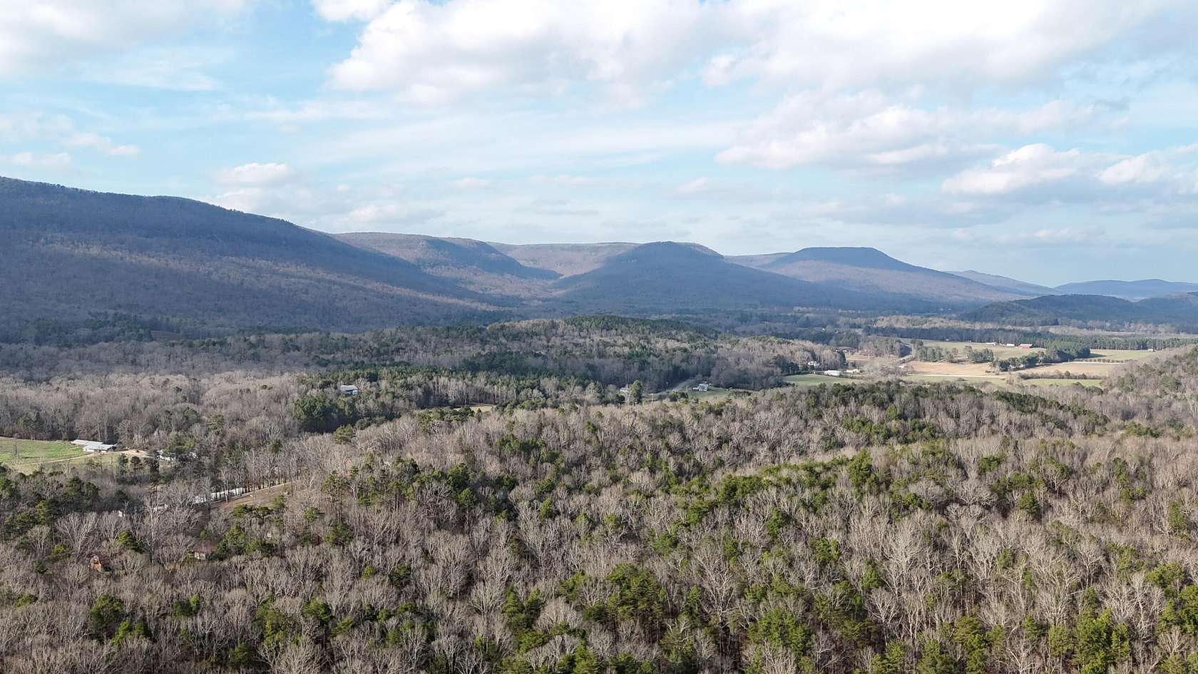 9.9 Acres of Residential Land for Sale in LaFayette, Georgia