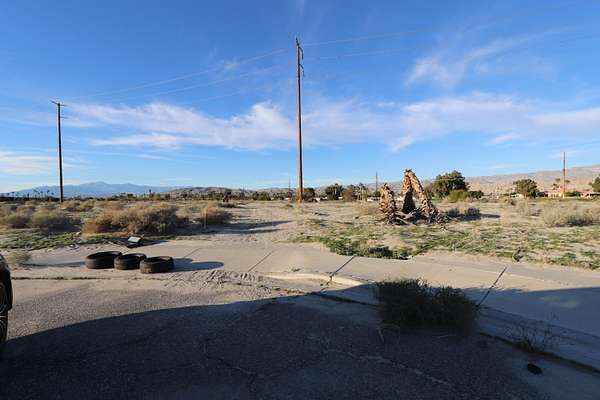 0.17 Acres of Residential Land for Sale in Thousand Palms, California