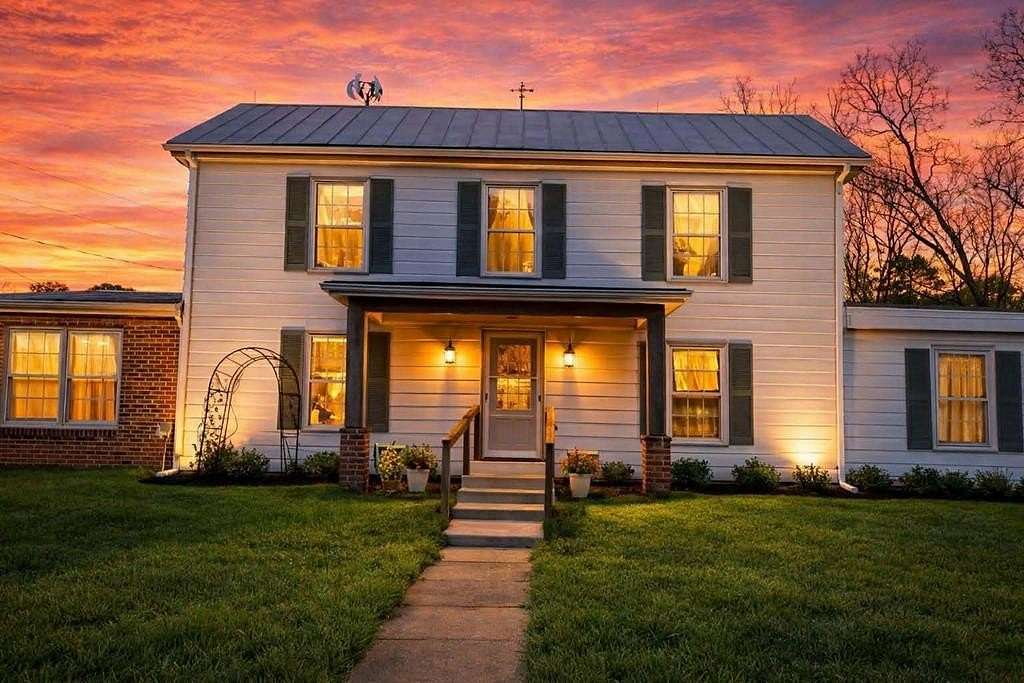 5.19 Acres of Land with Home for Sale in Blackstone, Virginia