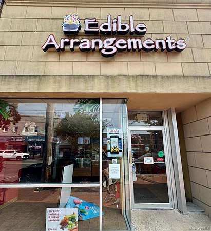 0.17 Acres of Residential Land for Sale in Huntington, New York