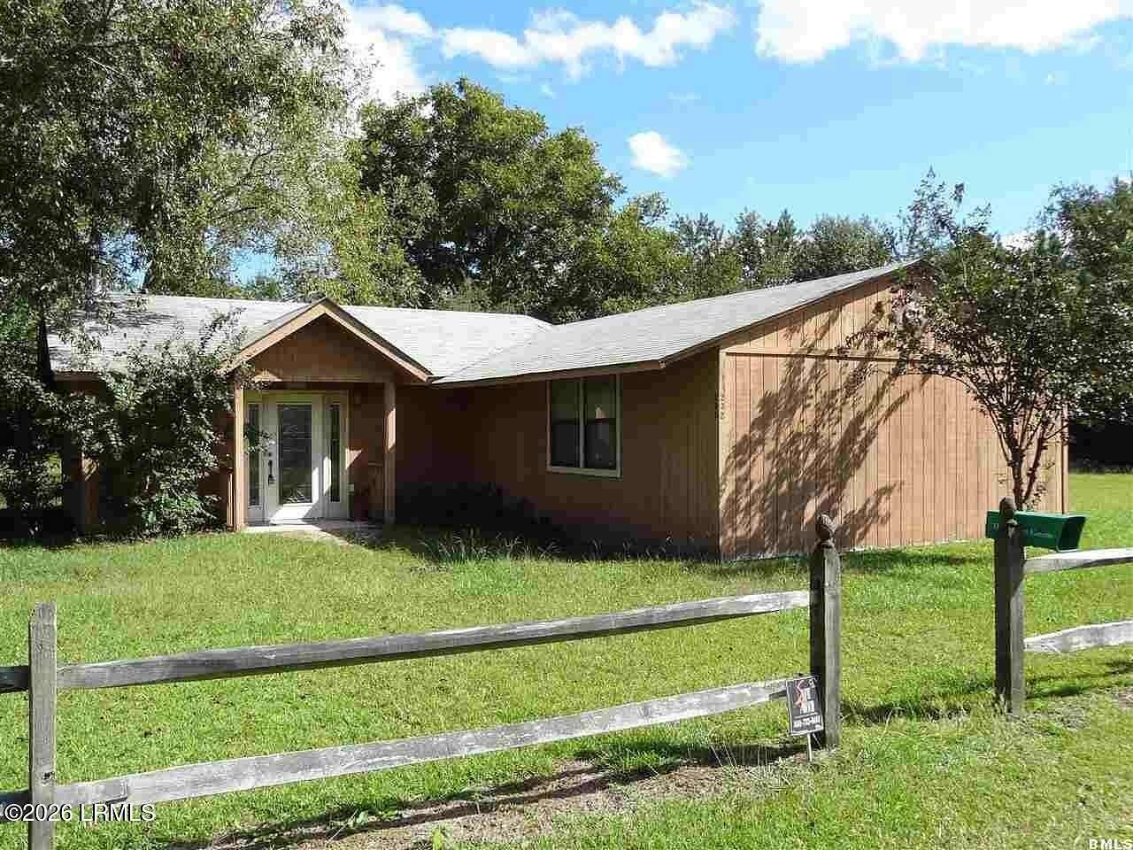 2.69 Acres of Residential Land with Home for Sale in Seabrook, South Carolina