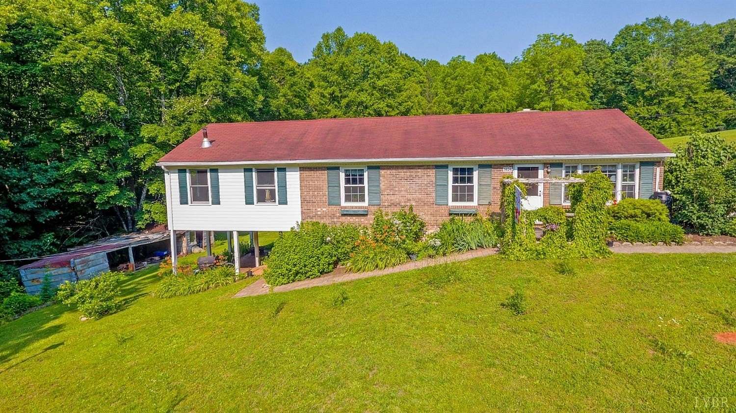 4.5 Acres of Land with Home for Sale in Evington, Virginia