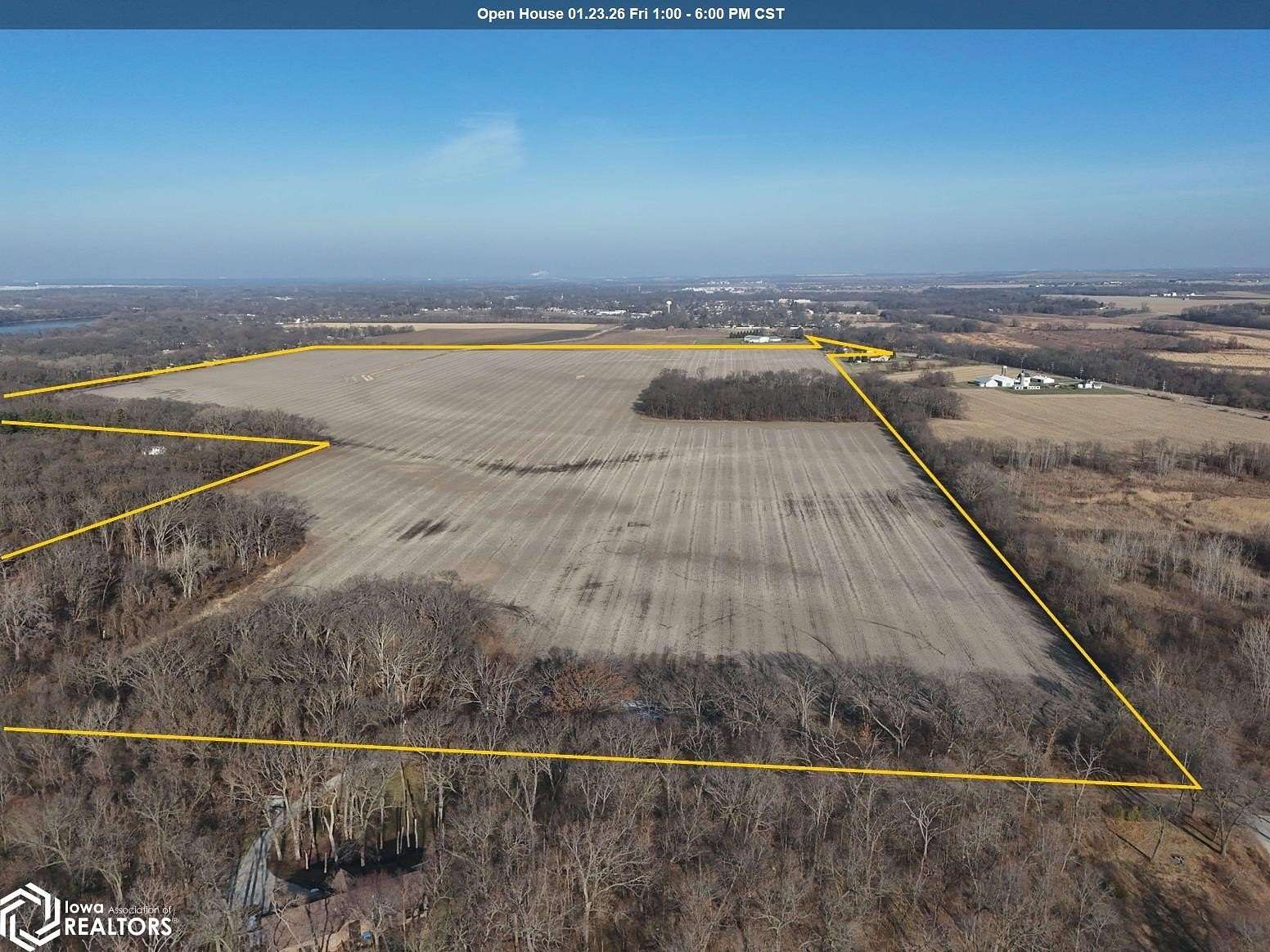 3.35 Acres of Residential Land with Home for Sale in Wilmington, Illinois