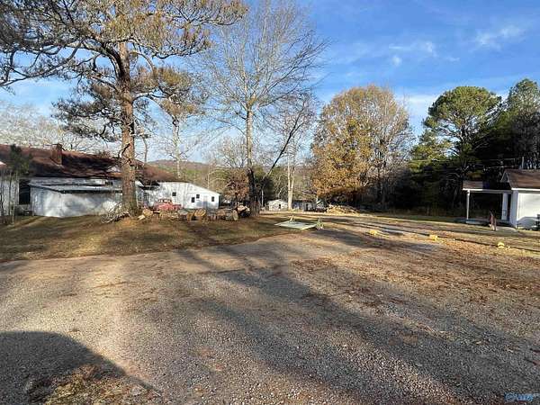 5 Acres of Improved Commercial Land for Sale in Hollywood, Alabama