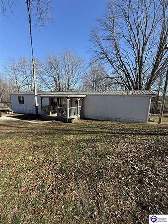 2.38 Acres of Residential Land with Home for Sale in Monticello, Kentucky