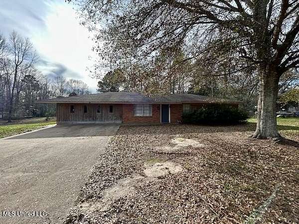2.2 Acres of Residential Land with Home for Sale in Summit, Mississippi