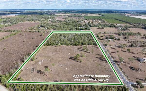 20 Acres of Agricultural Land for Sale in Live Oak, Florida