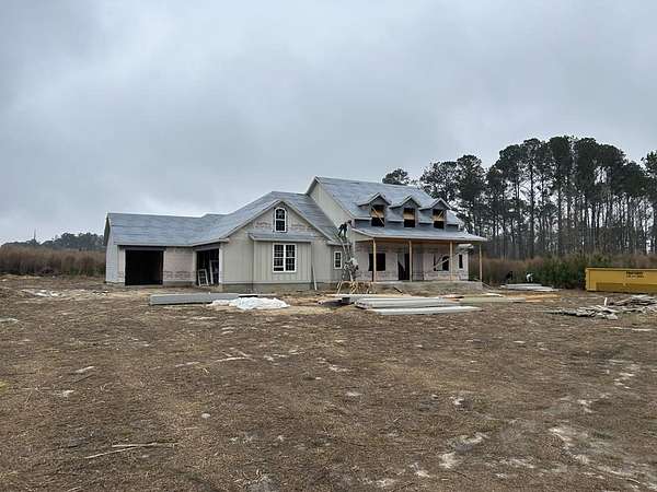 2.5 Acres of Residential Land with Home for Sale in Valdosta, Georgia