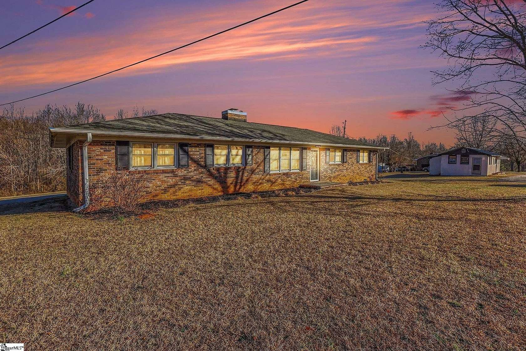 2 Acres of Residential Land with Home for Sale in Cowpens, South Carolina