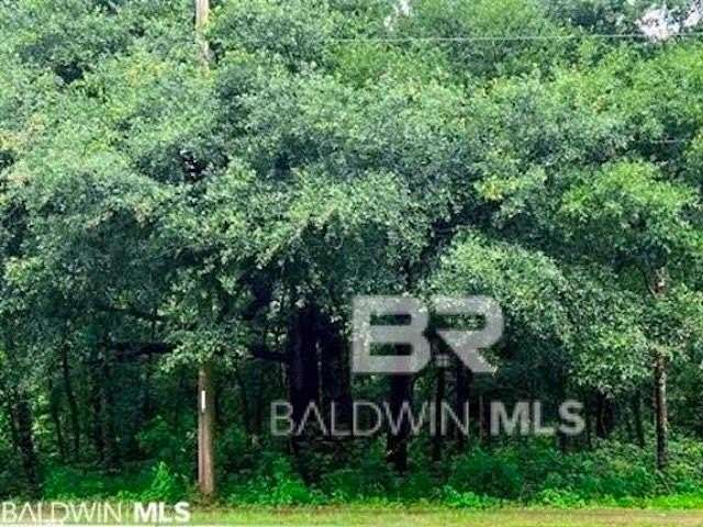1.25 Acres of Residential Land for Sale in Fairhope, Alabama