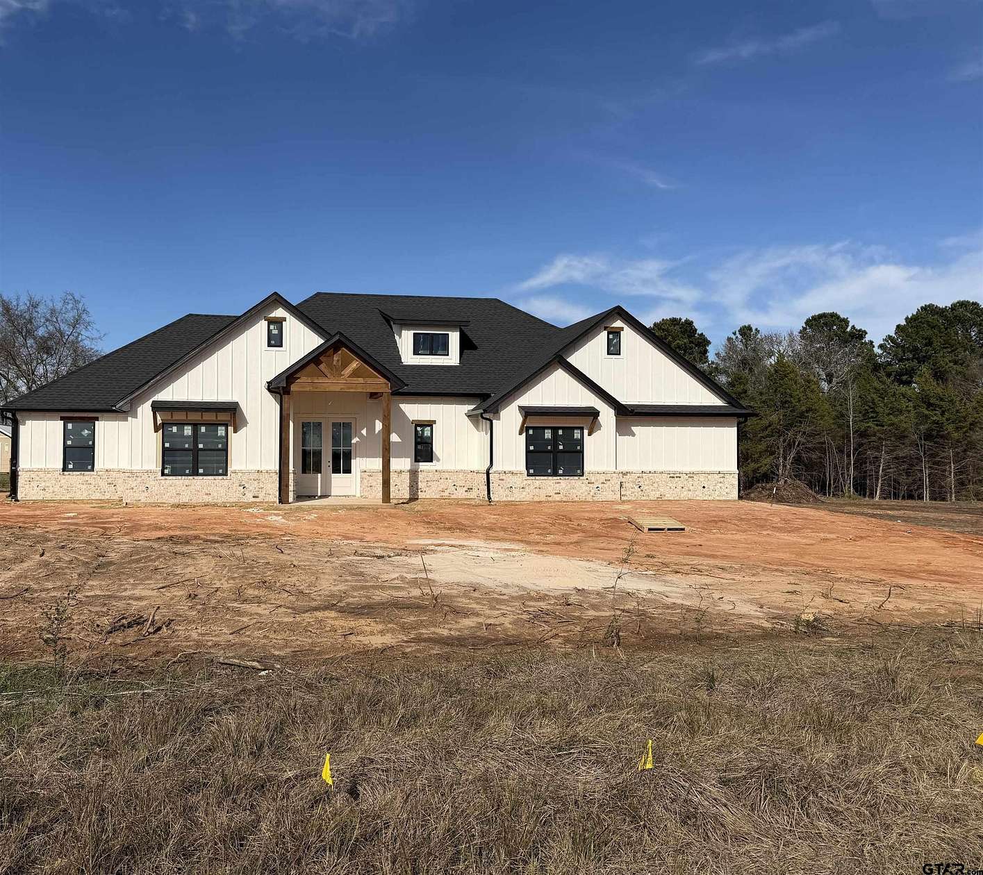 1.77 Acres of Residential Land with Home for Sale in Arp, Texas