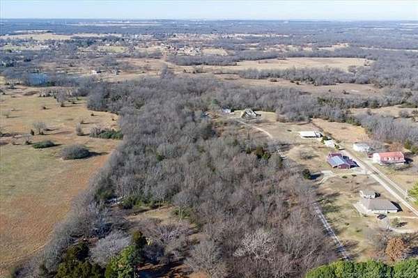 4 Acres of Residential Land for Sale in Catoosa, Oklahoma