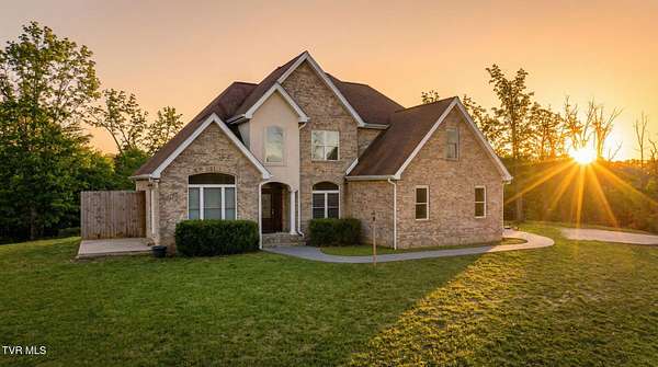 13.9 Acres of Land with Home for Sale in Bluff City, Tennessee