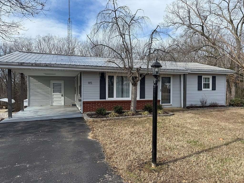 1.6 Acres of Residential Land with Home for Sale in Buchanan, Tennessee