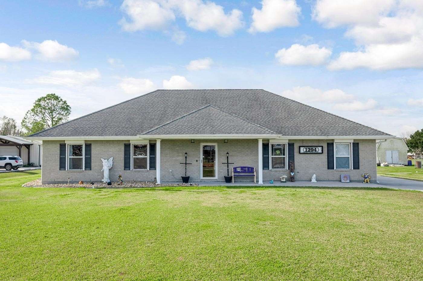 2 Acres of Land with Home for Sale in Thibodaux, Louisiana