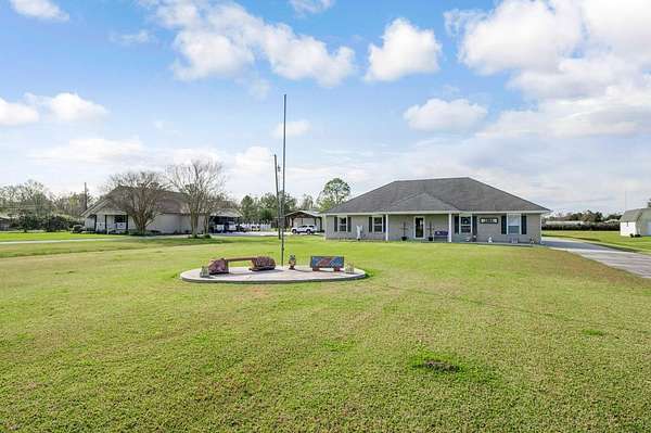 2 Acres of Residential Land with Home for Sale in Thibodaux, Louisiana